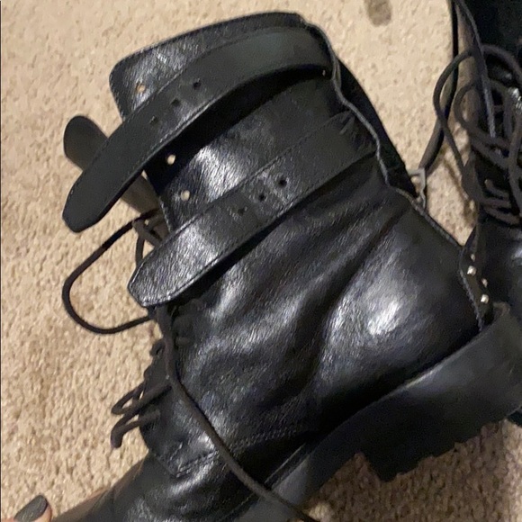 Saint Laurent Combat Boots - Picture 4 of 9